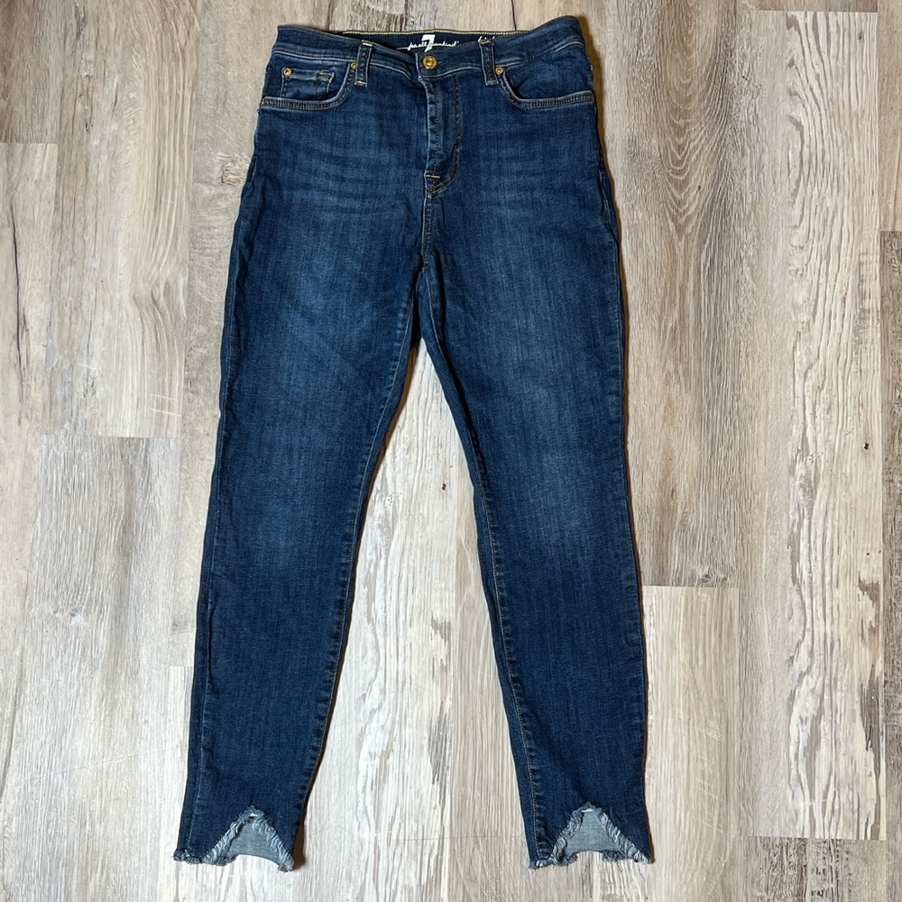 7 for All Mankind High Waist Distressed Ankle Gwenevere jeans Size 28